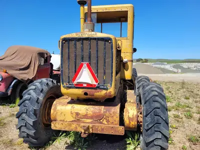 USED 1952 CATERPILLAR 12