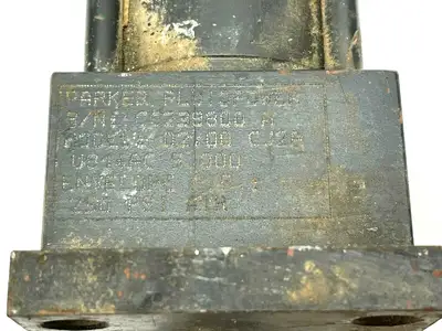 Used Parker 02.00CJ2AUS14AC5.000 Pneumatic Cylinders Michigan US | Maverick Industrial Sales #1463782