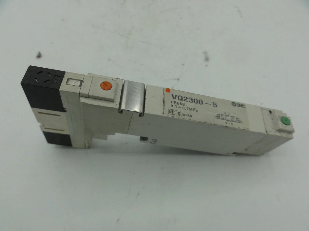 USED SMC VQ2300-5