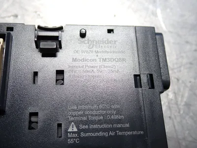 NEW SCHNEIDER ELECTRIC TM3DQ8R