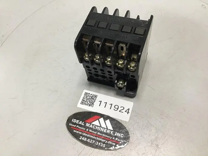 Used FUJI ELECTRIC SRCA3631-5-1/UL 1RC0F01 PLC Contactors | Ideal Machinery #622962