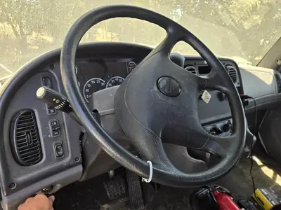 USED 2020 FREIGHTLINER M2 106