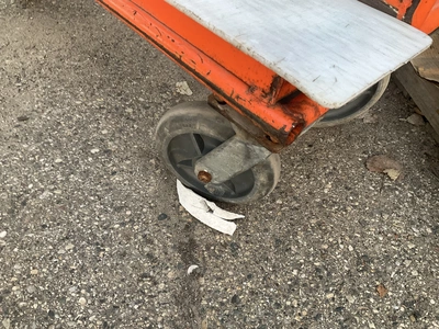 Used _UNKNOWN_ _UNKNOWN_ Up-lifting and Distribution Trolleys Michigan US | Miedema Asset Management Group #1579874