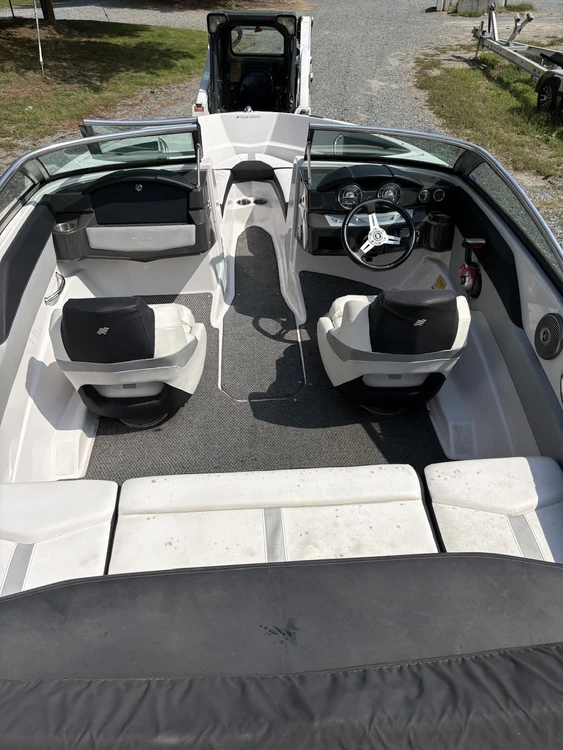 Used 2015 FOUR WINNS 180 Boats (Misc) Virginia US | Affordable Outdoors #1638031