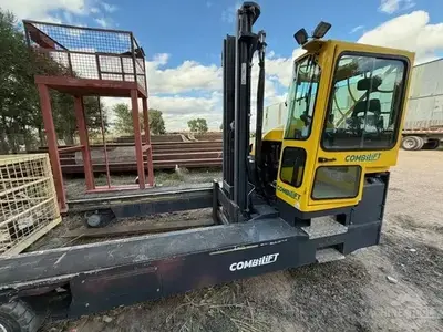 USED 2018 COMBILIFT 12000XL