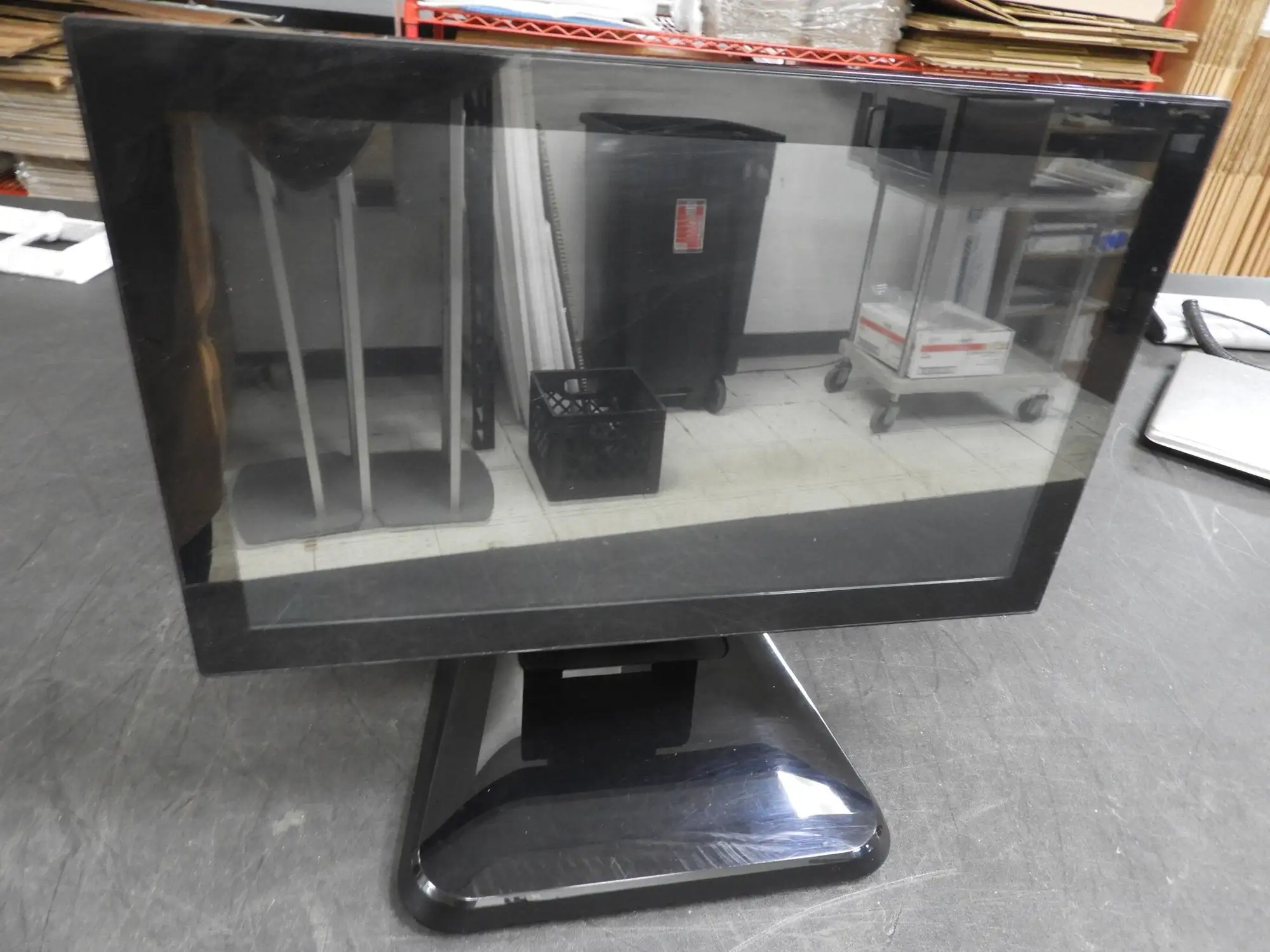 Used Teamsable Used TEAMSABLE 15" 15N-RM ANDROID POS Terminal System Retail Store Fixtures Illinois US | Falcon Restaurant Supply #1376551