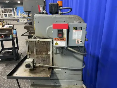 Used DENISON ENGINEERING CO. M6C04A12A11C16 Hydraulic Presses Ohio US | HGR 24 #1518920