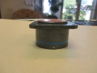 NEW Amphenol JMS27505E23B35AA