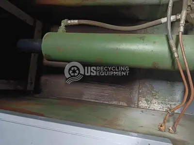 USED ECONOMY BALER 60AH36 HORIZONTAL BALER