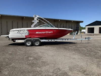 USED 2008 MASTERCRAFT X30