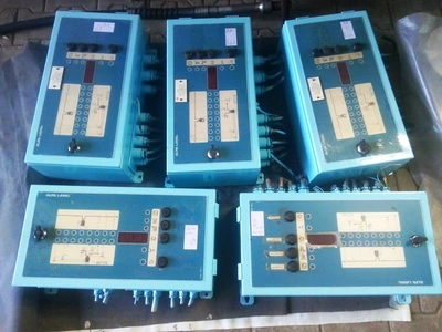 (5) Alfa-Laval EPC-400 control units.