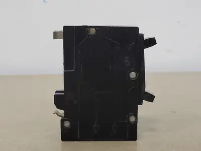 USED SQUARE D QOT115