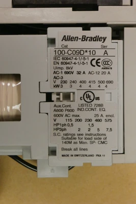 USED Allen-Bradley 140M-D8E-B40  SER B WITH 100-C09D*10 Ser