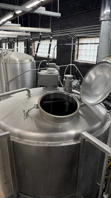 Used _UNKNOWN_ _UNKNOWN_ Brewing Equipment Indiana US | Brewhouse Equipment Group #1338446