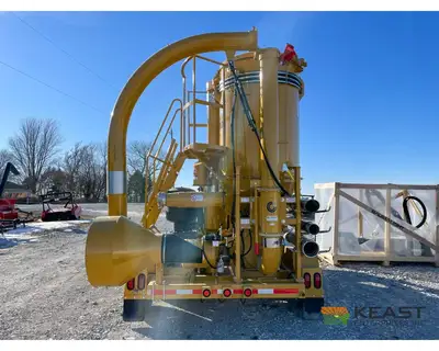 Used CHRISTIANSON _UNKNOWN_ Sweeper/Vacuum Iowa US | Keast Enterprises #1360151
