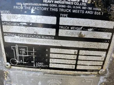 USED 2013 HYUNDAI 110D-7E