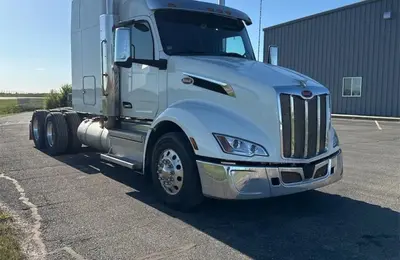 Used PETERBILT 579 Tractors & Trailers Minnesota US | Mitsubishi HC Capital America #1362635