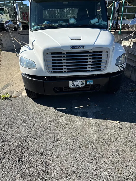 Used 2017 FREIGHTLINER BUSINESS CLASS M2 Tractors & Trailers New York US | GBL Receivership Estate #1364427