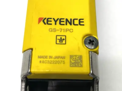USED KEYENCE SAFETY INTERLOCK SWITCH POWER-TO-LOCK M12 CONNECTOR