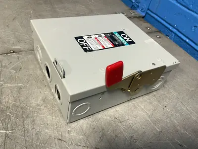 Used SIEMENS GNF321 Switchgears Ohio US | HGR 24 #1280240