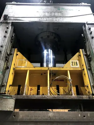 Used VERSON VERSON 300-HDI-72T PRESS Hydraulic Presses Michigan US | Alma Machinery #899823
