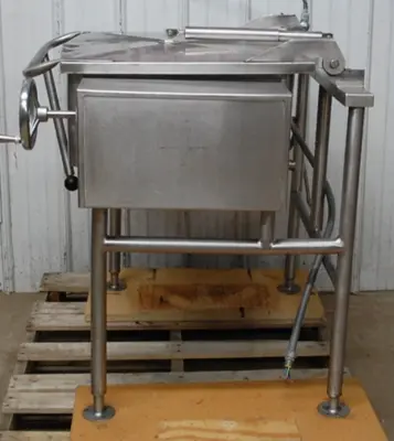 Used _UNKNOWN_ NUMBER: Braising Pans Michigan US | Grocery Equipment Sales #1438090