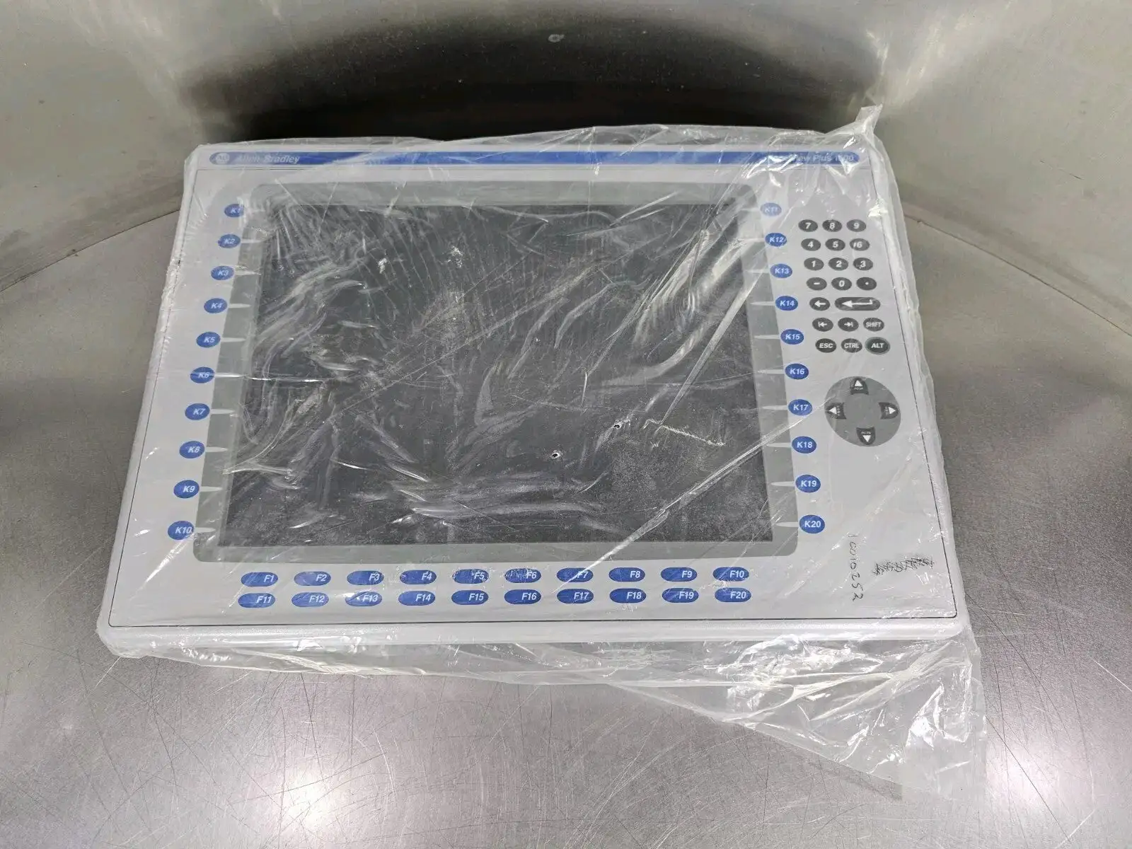 ALLEN BRADLEY 2711P-B15C4D8 PANELVIEW PLUS 1500 New. Loc2A