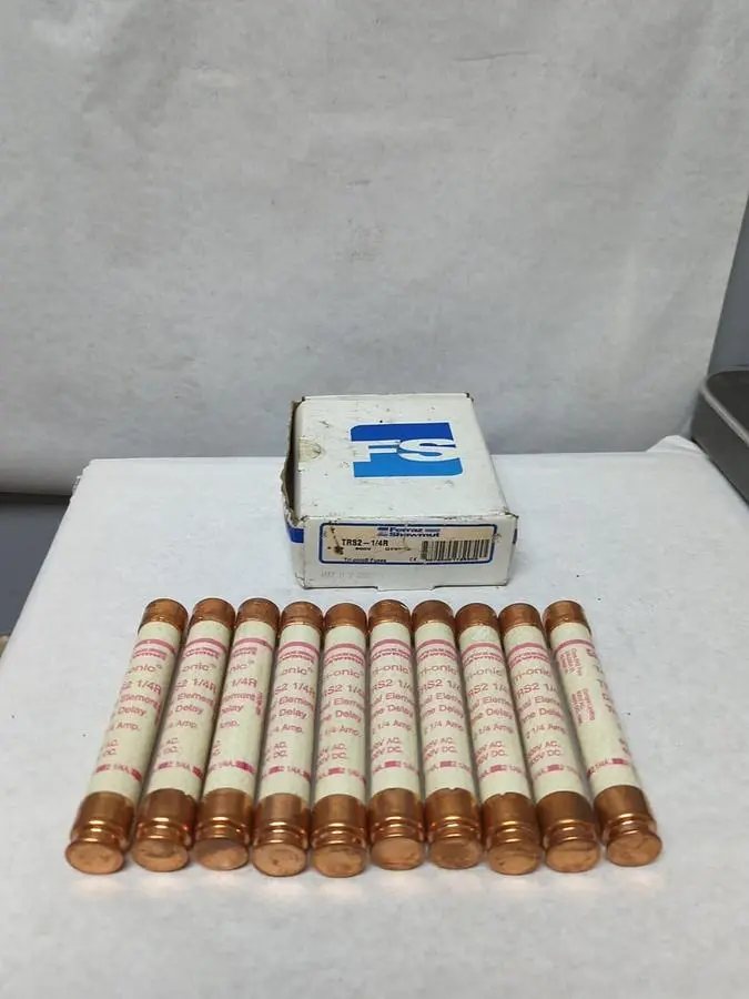 New | in-Stock FERRAZ SHAWMUT TRS 2-1/4R Miscellaneous Equipment (Electrical & Power) | Surplus Asset Holdings #1192809