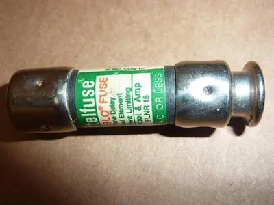 USED LITTELFUSE FLNR-15