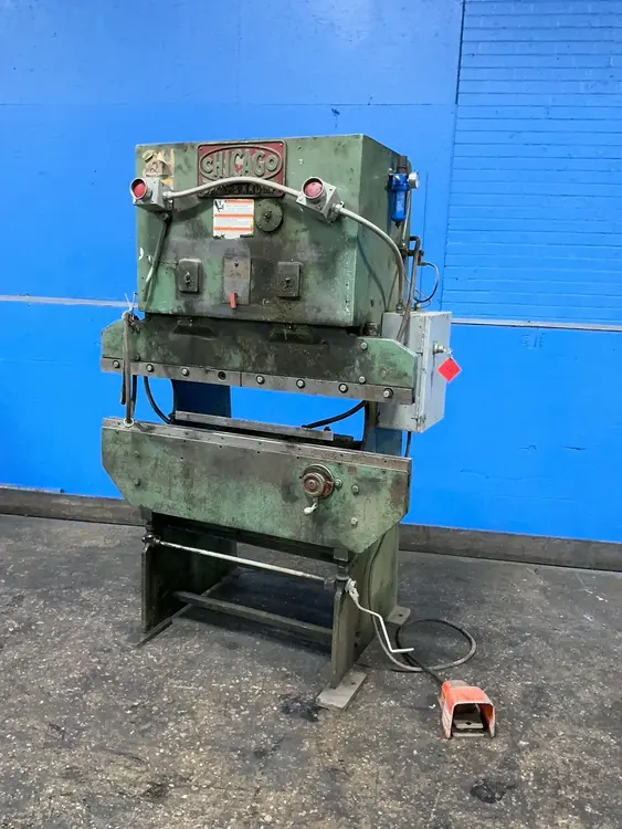 Used CHICAGO, DREIS, & KRUMP 131 Press Brakes Ohio US | HGR 24 #1146858