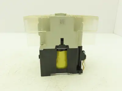 Mitsubishi SD-T80 Motor Starter Contactor 3Ph 50Hp 600V 100A 24VDC Coil
