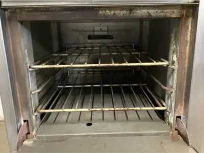 152-0779 Castle Stove Range w 6 Burners-24 Inch Griddle-2 Ovens