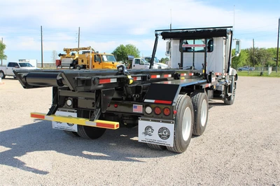 New | in-Stock 2025 MACK GRANITE 64BR Rolloff Trucks Texas US | Roll Off Truck World #1491919