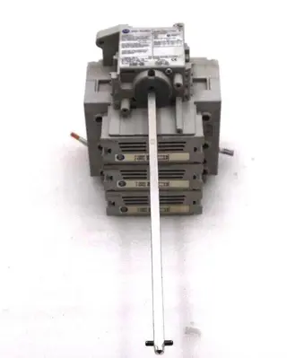 ALLEN BRADLEY 194RJ301753 OPEN TYPE SWITCH 478A 30A MAX #L-226