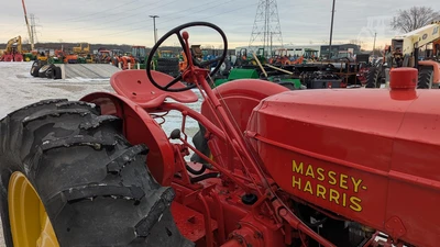 USED 1952 MASSEY-HARRIS 44GR