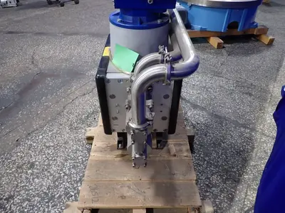 USED 2013 BINKS 107073