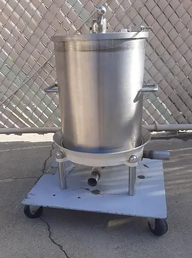 Used COLUMBIA C-12-D-1-316 Pressure Leaf Filters California US | Machinery & Equipment #138608