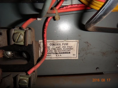 Cutler Hammer Size 2 9800 Unitrol MCC Bucket No door 25 HP 480 V