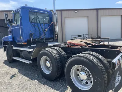 Used 2006 MACK CL733 Conventional trucks Virginia US | Proxy Equipment #1385251