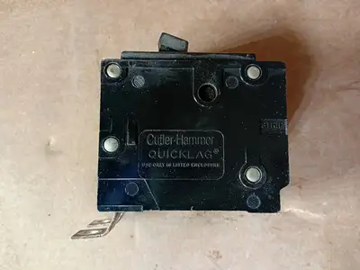 Used CUTLER-HAMMER BA2100 Switchgears British Columbia CA | Lenmark #1438456