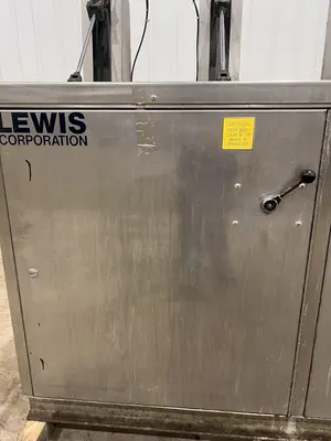 USED LEWIS WR-2524