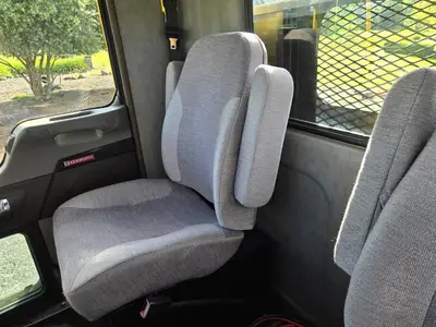 USED 2014 KENWORTH T370