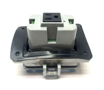 Used Grace Technologies GracePort Panel Interface Connector w/ USB Electrical Boxes Michigan US | Maverick Industrial Sales #1391383