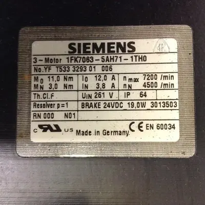 USED SIEMENS 1FK7063-5AH71-1TH0