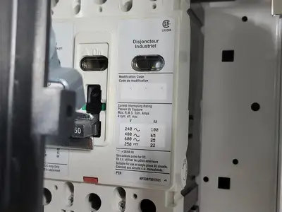 Used EATON CUTLER-HAMMER HFD3060S Switchgears British Columbia CA | Lenmark #239887