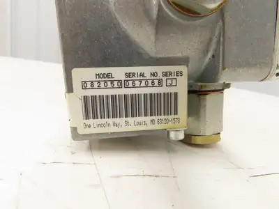 Lincoln 082050 Pneumatic 50:1 Grease Pump 120Lb Drum 150psi Air Motor Ser J