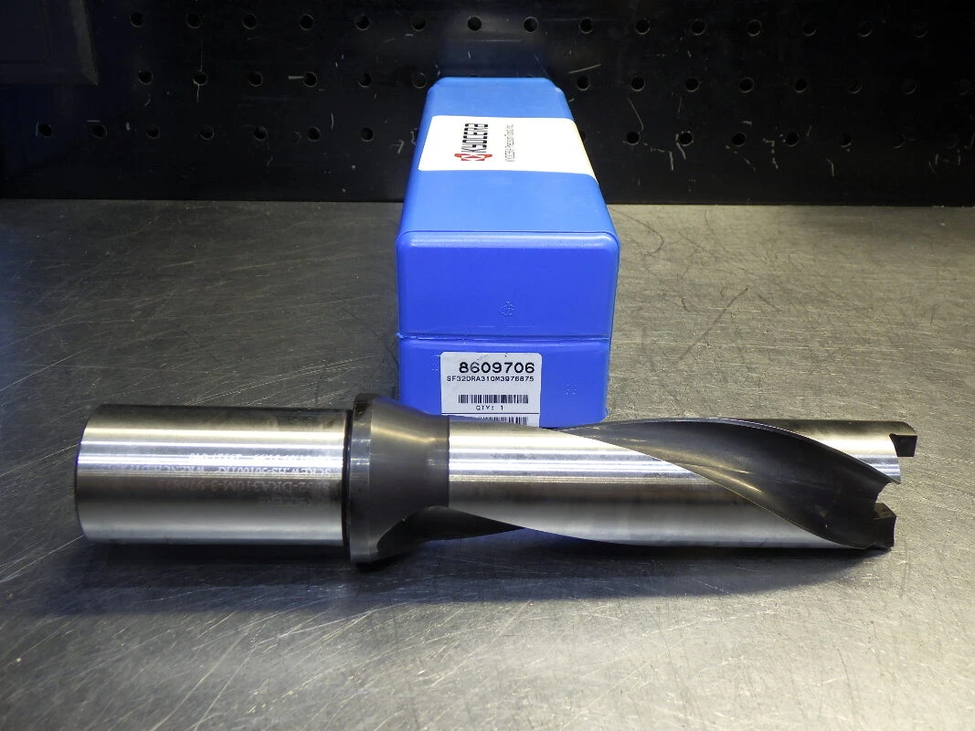 Kyocera 31mm-31.99mm Coolant Thru 3xD DRA Indexable Drill SF32DRA310M3 (LOC3581)