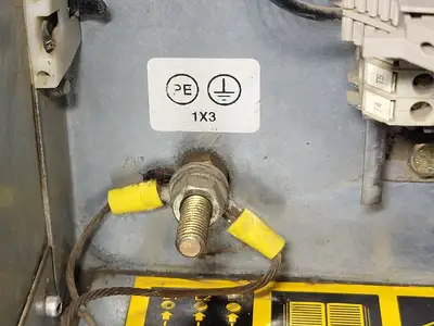 Used 2006 ATLAS COPCO GA5 Rotary Screw & Sliding Vane Air Compressors British Columbia CA | Lenmark #367002