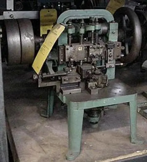 8608 Used Nickerson Type Cable Link Making Machine