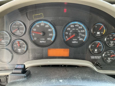 Used 2013 INTERNATIONAL 4300 Service & Utility Trucks California US | Big Truck & Equipment #1412347